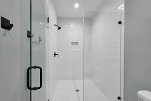 1032 Sunset Circle W, Crystal Beach, TX 77650 - Photo 35