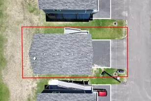 1032 Sunset Circle W, Crystal Beach, TX 77650 - Photo 3