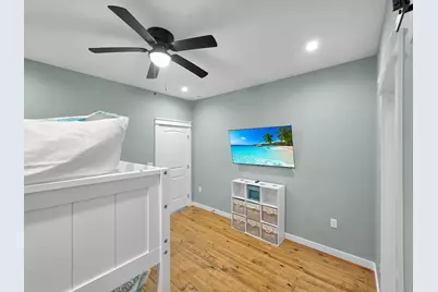 1032 Sunset Circle W, Crystal Beach, TX 77650 - Photo 25