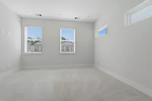 5305 Donovan Gdns Ln, Houston, TX 77091 - Photo 17