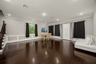 2208 Bellefontaine St, Houston, TX 77030 - Photo 9