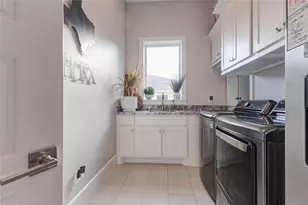 2111 Saxon Dr, Houston, TX 77018 - Photo 41