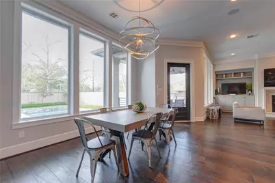 2111 Saxon Drive, Houston, TX 77018 - Photo 21