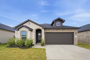 810 Alaska Cedar Dr, Crosby, TX 77532 - Photo 1