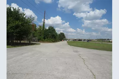 14554 Almeda Road, Houston, TX 77053 - Photo 9