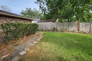 7314 El Cresta Dr, Houston, TX 77083 - Photo 33