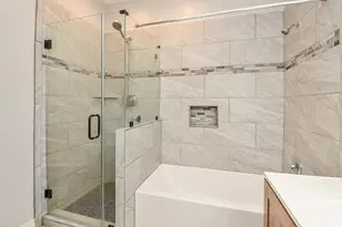 3153 Christie St, Houston, TX 77026 - Photo 29
