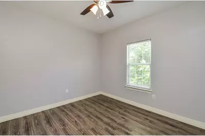 3153 Christie Street, Houston, TX 77026 - Photo 33