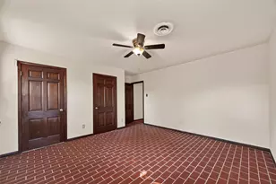 6710 Burning Tree Dr, Houston, TX 77036 - Photo 41