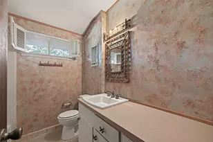 6710 Burning Tree Dr, Houston, TX 77036 - Photo 29