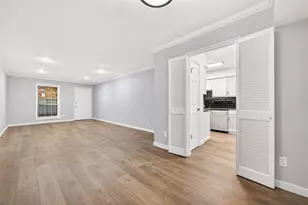 359 N Post Oak Ln, Houston, TX 77024 - Photo 9