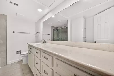 359 N Post Oak Lane #127, Houston, TX 77024 - Photo 21