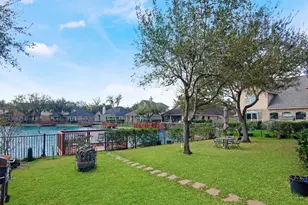 8110 Golden Harbor, Missouri City, TX 77459 - Photo 9