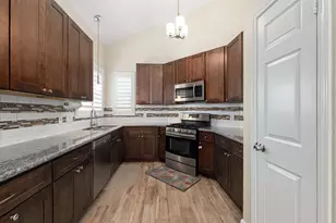 1915 Mercoal Dr, Spring, TX 77386 - Photo 13
