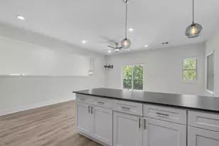 8316 De Priest, Houston, TX 77088 - Photo 5