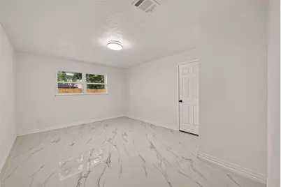 11434 Sharpview Drive, Houston, TX 77072 - Photo 19