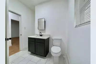 27 Norwood Street, Houston, TX 77011 - Photo 9
