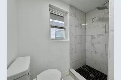 27 Norwood Street, Houston, TX 77011 - Photo 33