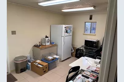 3905 Avenue R, Galveston, TX 77550 - Photo 3