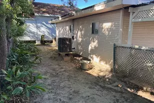 3905 Avenue R, Galveston, TX 77550 - Photo 3