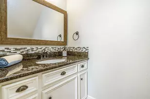 11322 Del Monte Dr, Houston, TX 77077 - Photo 17