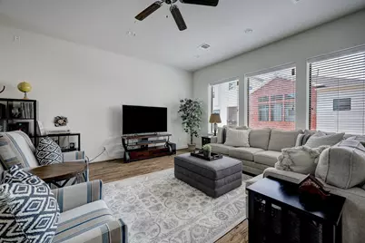 1016 Green Kensington Drive, Houston, TX 77008 - Photo 13
