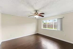 3415 Honey Creek Dr, Houston, TX 77082 - Photo 13