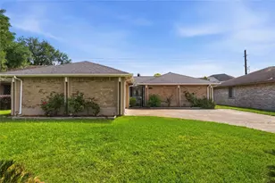 3415 Honey Creek Dr, Houston, TX 77082 - Photo 3
