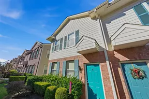 1929 Kemah Village Dr, Kemah, TX 77565 - Photo 3