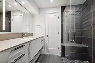 1701 Hermann Dr Dr, Houston, TX 77004 - Photo 25