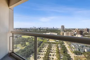 1701 Hermann Dr Dr, Houston, TX 77004 - Photo 29