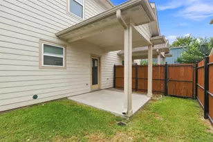 913 Turner Dr, Houston, TX 77076 - Photo 23