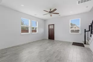 913 Turner Dr, Houston, TX 77076 - Photo 5