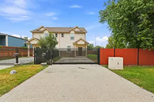 913 Turner Dr, Houston, TX 77076 - Photo 3