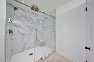 1030 Chantilly Ln, Houston, TX 77018 - Photo 23
