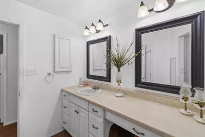 1619 Tx-237, Round Top, TX 78954 - Photo 23