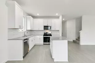 415 Ruby Frd Dr, Baytown, TX 77523 - Photo 9