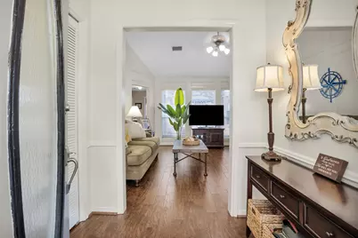 11522 Corola Trail Drive, Houston, TX 77066 - Photo 9