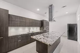 11511 Royal Plain Ave, Houston, TX 77082 - Photo 21