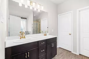 9716 Cold Creek Dr, Conroe, TX 77306 - Photo 23