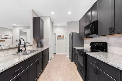 9716 Cold Creek Drive, Conroe, TX 77306 - Photo 13