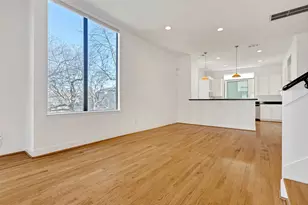 731 Reinerman St, Houston, TX 77007 - Photo 11