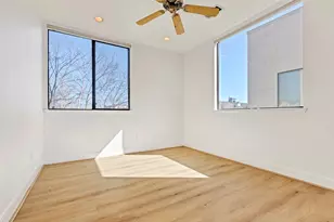 731 Reinerman St, Houston, TX 77007 - Photo 29