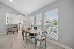 3119 Shawnee Dr, Sugar Land, TX 77479 - Photo 9