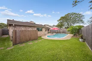 3119 Shawnee Dr, Sugar Land, TX 77479 - Photo 19
