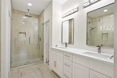 9807 Bamboo Road #B, Houston, TX 77041 - Photo 13
