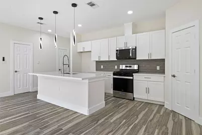 9807 Bamboo Road #B, Houston, TX 77041 - Photo 5