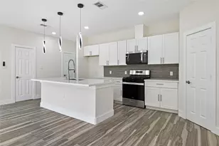 9807 Bamboo Rd, Houston, TX 77041 - Photo 5