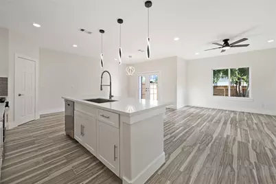 9807 Bamboo Road #B, Houston, TX 77041 - Photo 3