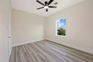 9807 Bamboo Rd, Houston, TX 77041 - Photo 19